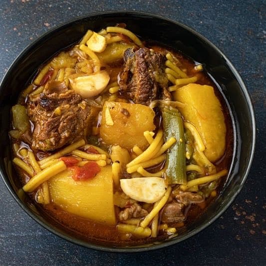 Guiso de costilleja y aletría